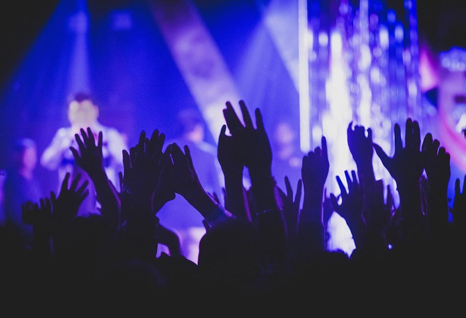 Global Sahnelere Yolculuk: DJ Starlis’in Dünya Turu